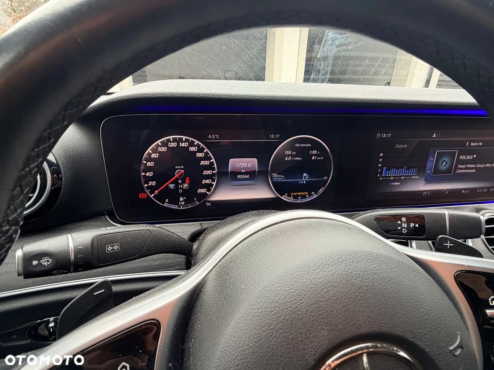 Mercedes-Benz Klasa E 220 d 4-Matic 9G-TRONIC - 10