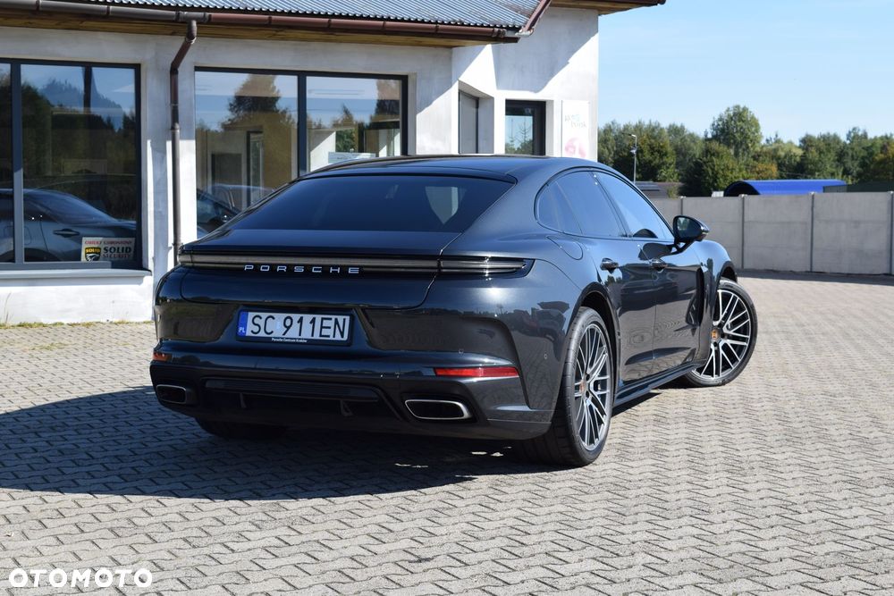 Porsche Panamera 4 - 7