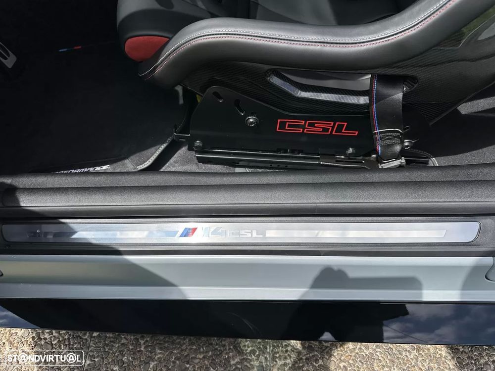 BMW M4 CSL - 40