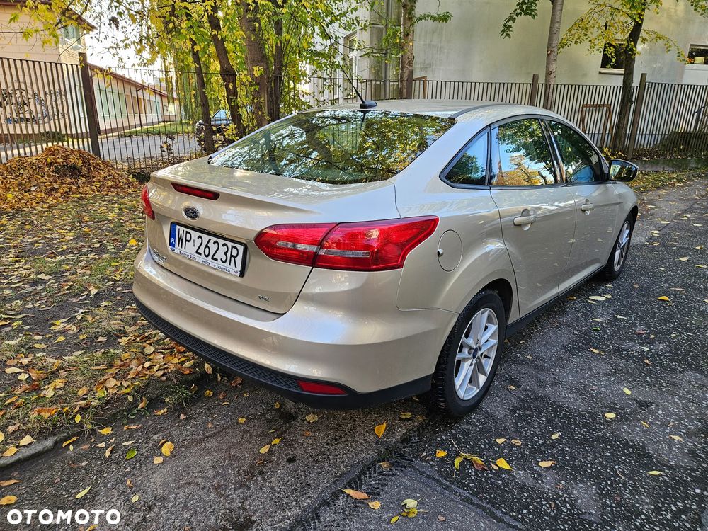 Ford Focus - 7