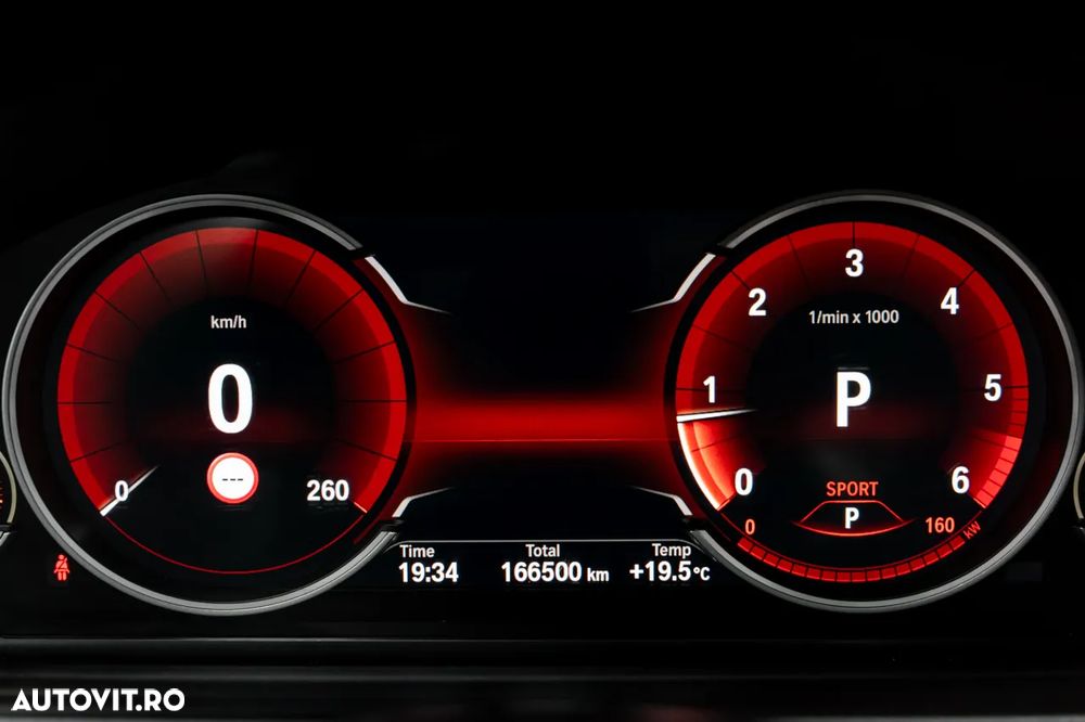 BMW Seria 5 520d xDrive Aut. Luxury Line - 37