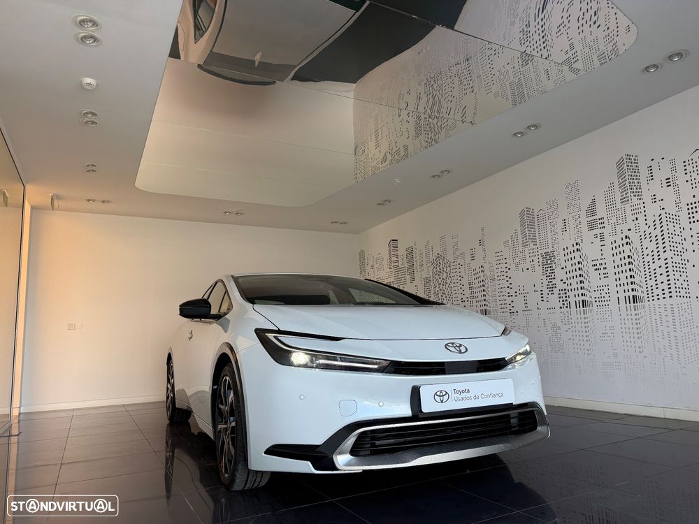 Toyota Prius 2.0 Plug-in Premium - 3