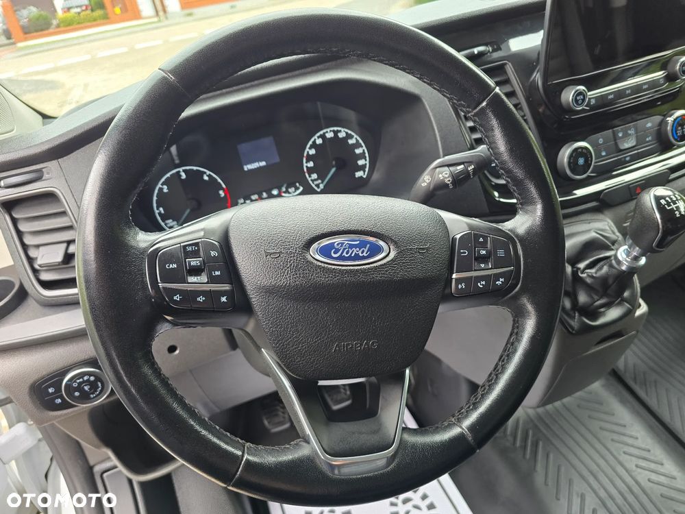 Ford Transit Custom Trail - 23