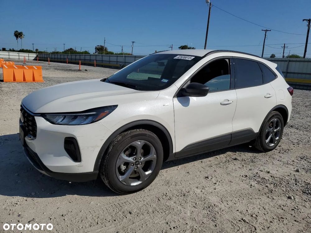 Ford Escape 1.5 EcoBoost AWD SE - 3