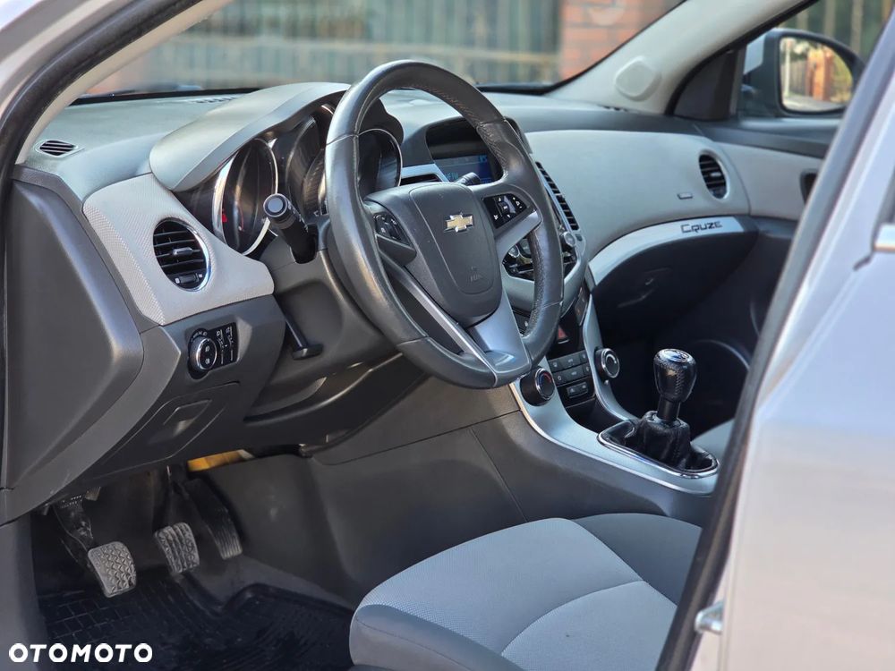 Chevrolet Cruze 2.0 LT - 15