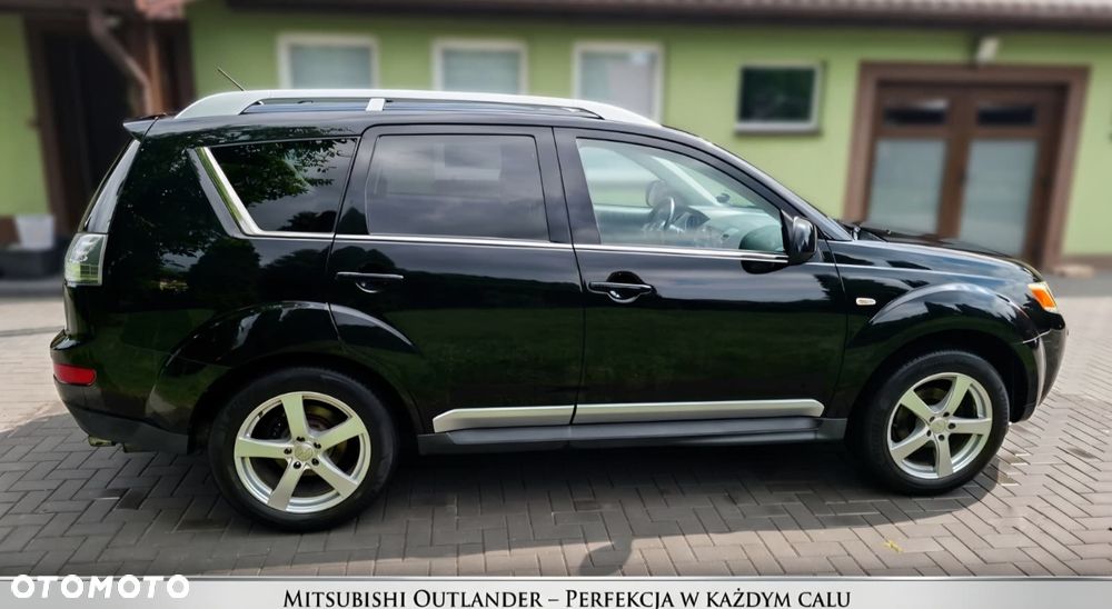 Mitsubishi Outlander 2009 photo 3