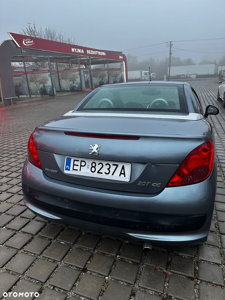 Peugeot 207 CC - 5