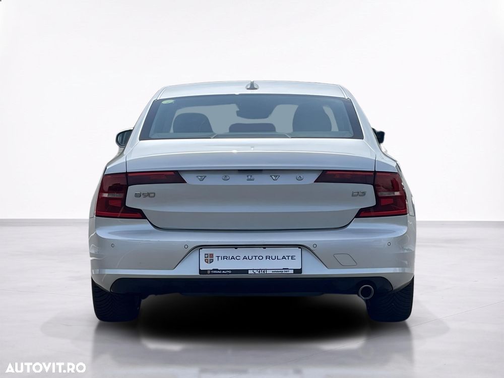 Volvo S90 - 5