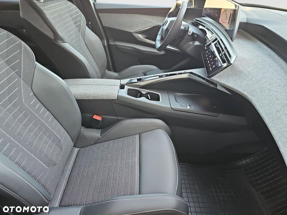 Peugeot 3008 - 23
