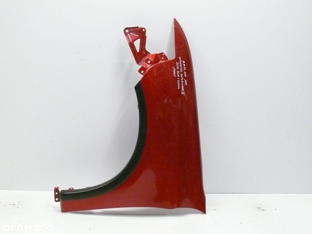 BŁOTNIK PRZEDNI LEWY MITSUBISHI OUTLANDER III 2012 2015 LISTWA