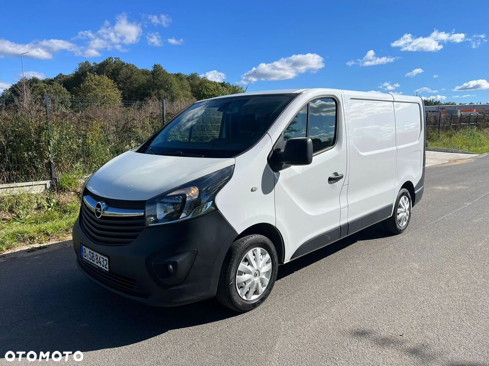 Opel Vivaro - 1