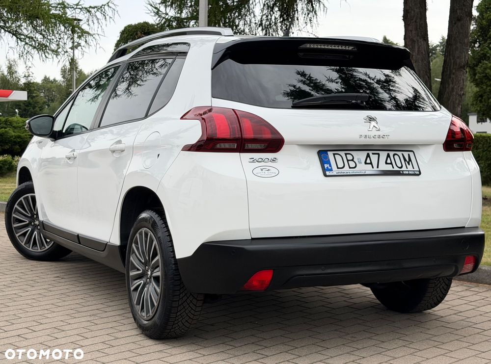Peugeot 2008 PureTech 82 Signature - 15