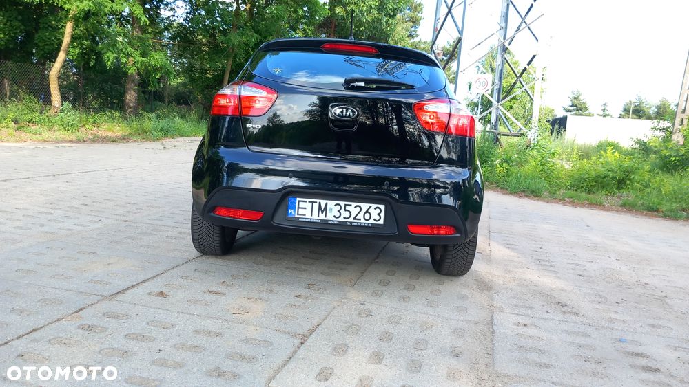Kia Rio 1.2 Dream-Team Edition - 4