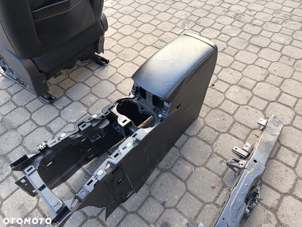 RENAULT KADJAR TUNEL ŚRODKOWY PODŁOKIETNIK SKÓRA EUROPA - 4