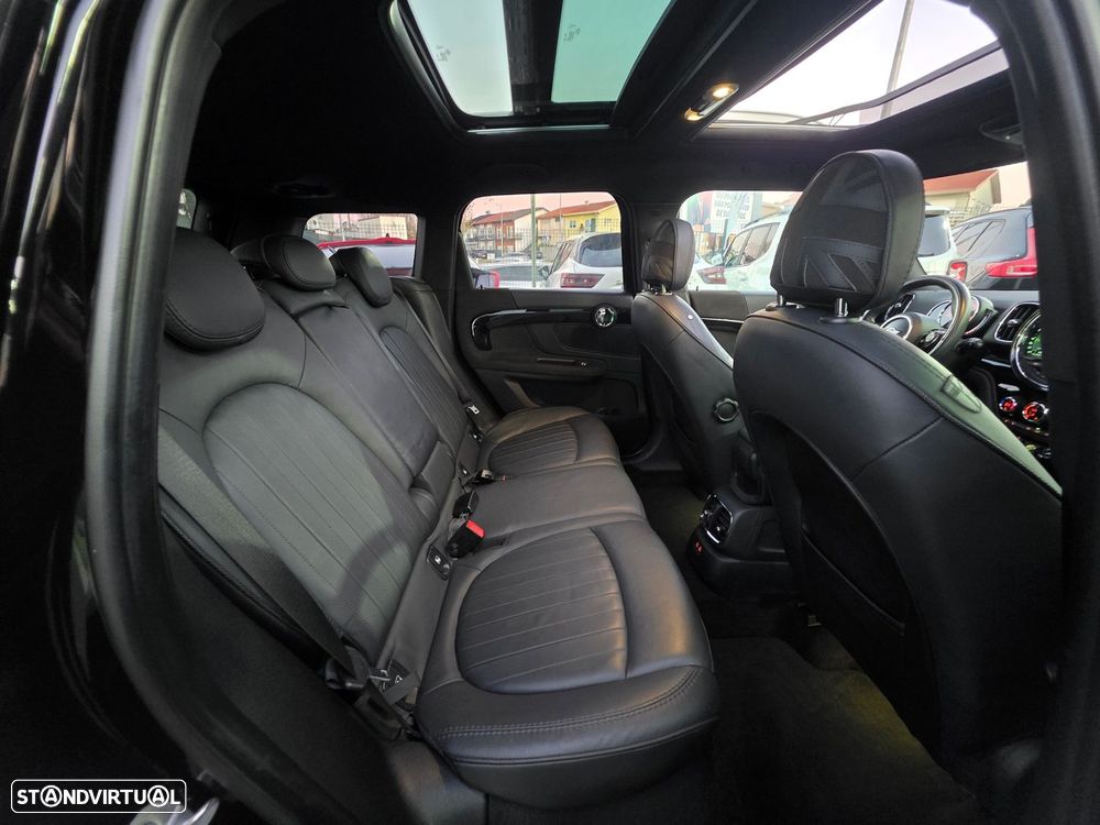 MINI Countryman Cooper SE ALL4 Auto - 23