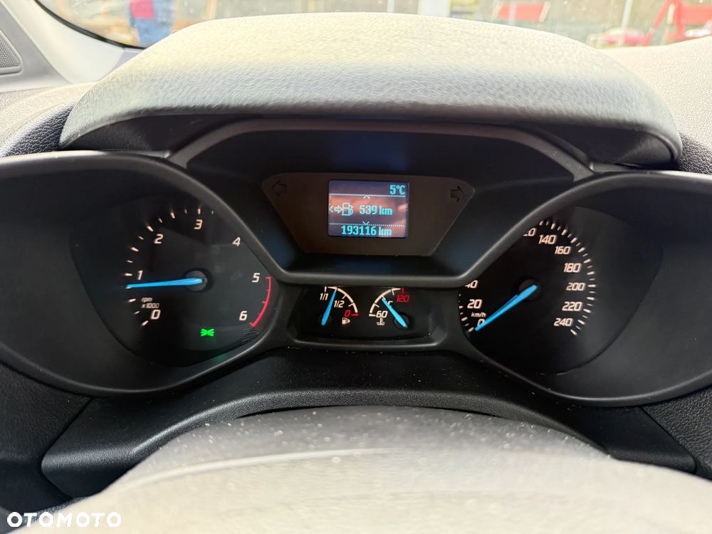 Ford Transit Connect - 14