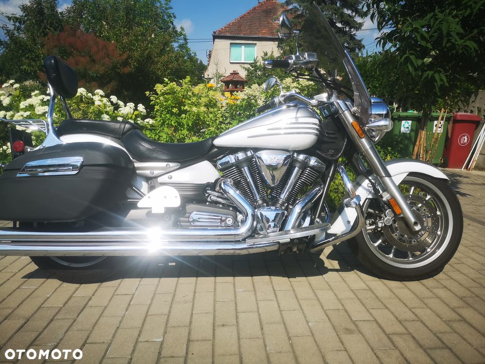 Yamaha XV - 10