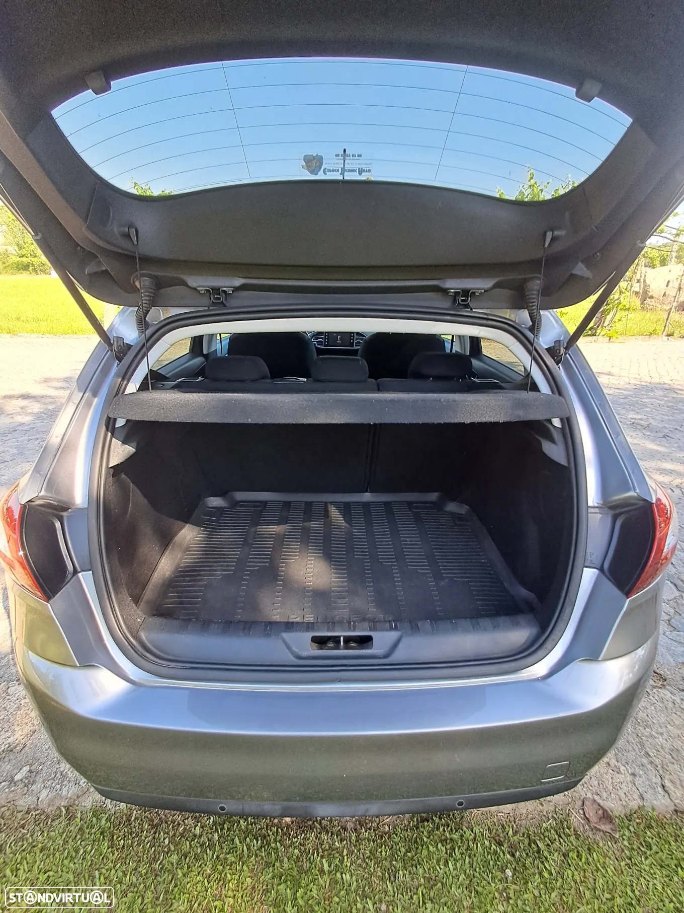 Peugeot 308 1.2 PureTech Style J17 - 9