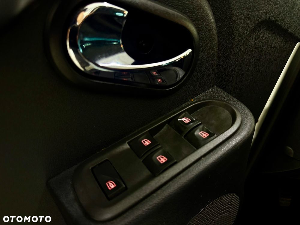 Dacia Duster 1.5 dCi Laureate - 19