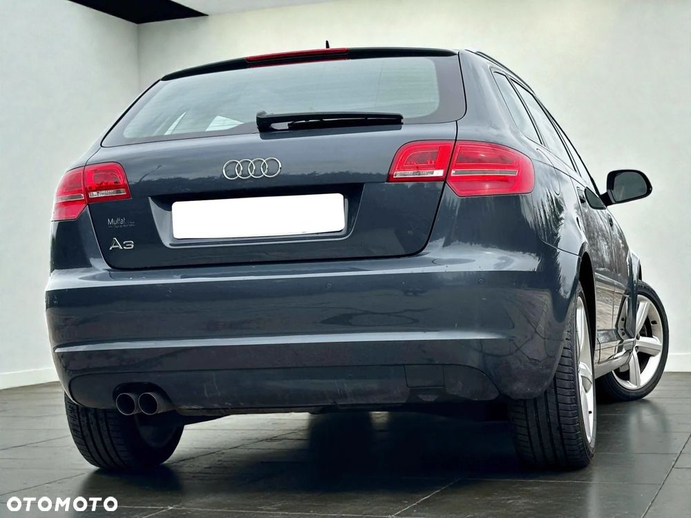 Audi A3 Sportback - 16