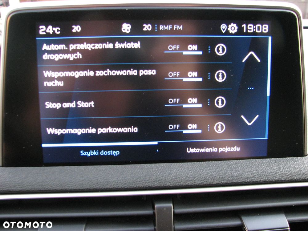 Peugeot 3008 1.5 BlueHDi Allure Pack S&S EAT8 - 30