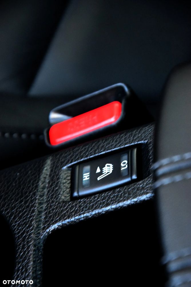 Nissan Qashqai 1.6 DIG-T Tekna+ - 32