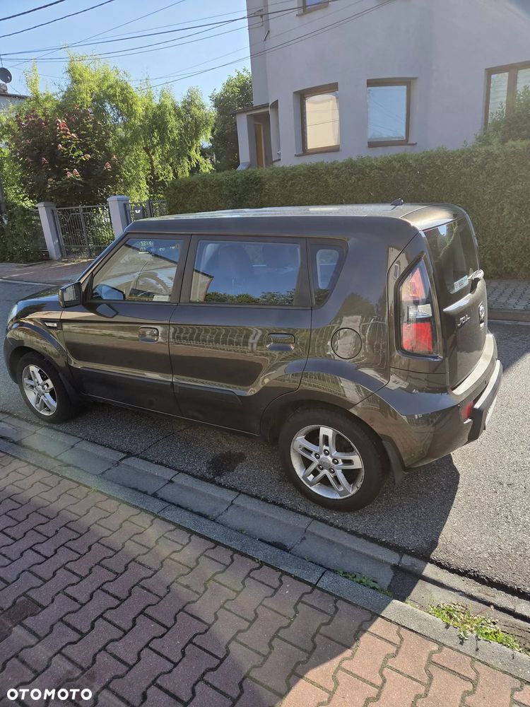 Kia Soul 1.6 L - 3