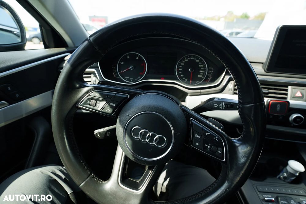 Audi A4 2.0 TDI S tronic - 13