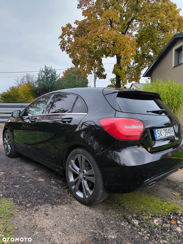 Mercedes-Benz Klasa A 250 7G-DCT AMG Line - 11