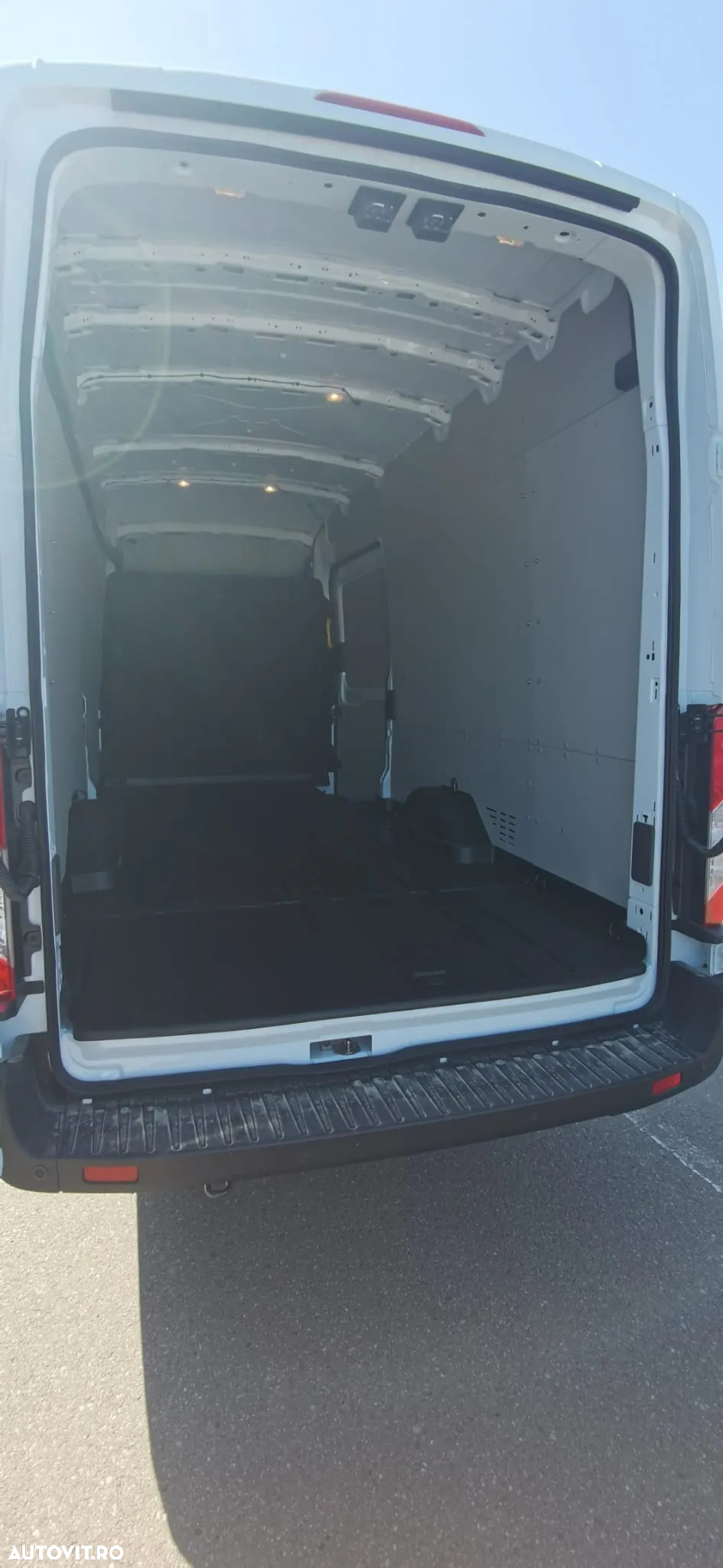 Ford Transit - 7