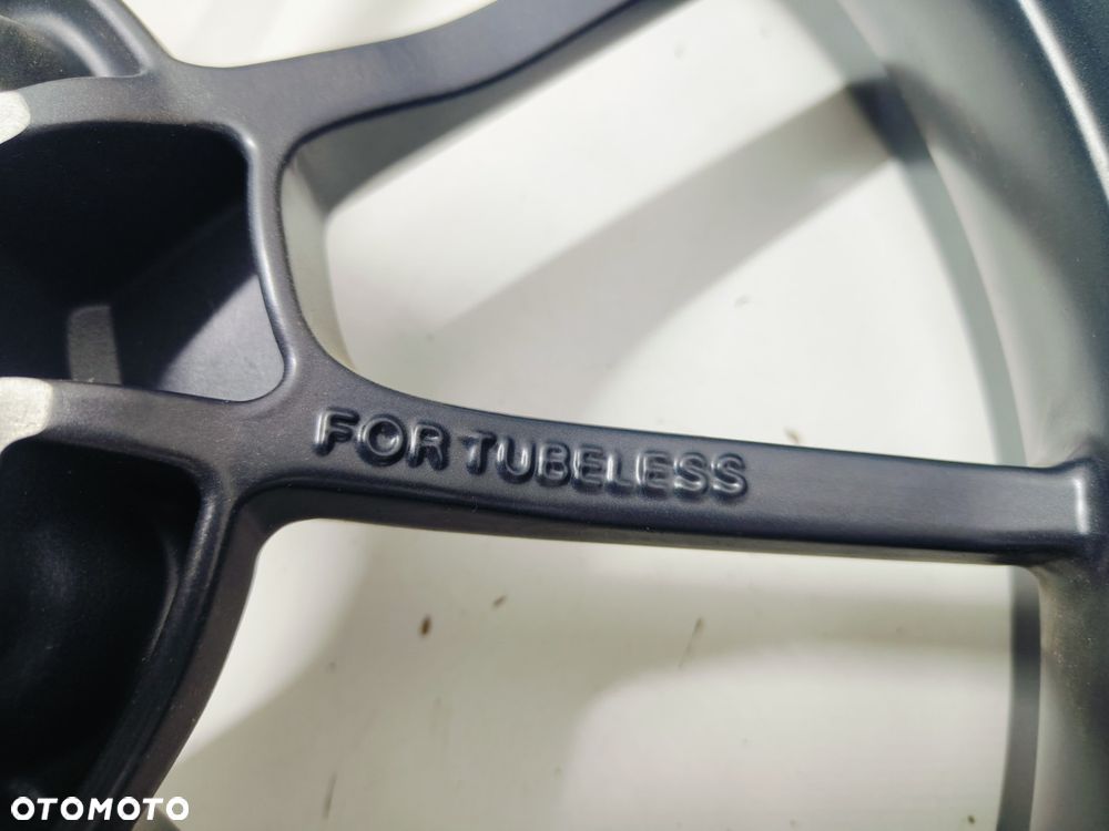 Felga Tylna Triumph Tiger 1200 (2012-2015) - 4