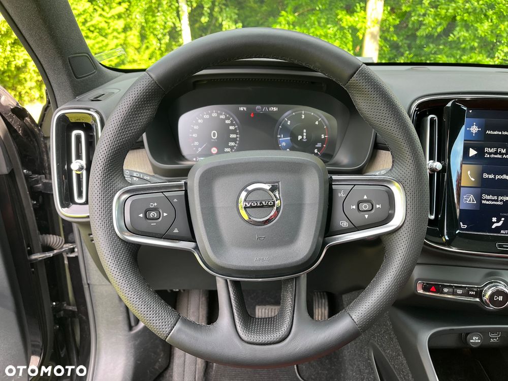 Volvo XC 40 D4 AWD Geartronic Inscription - 23