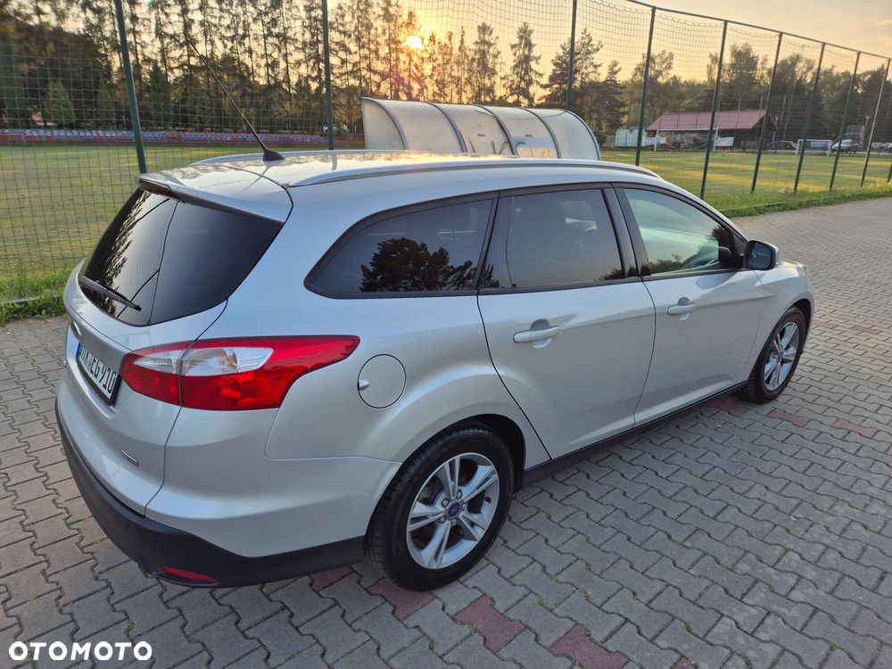 Ford Focus - 12