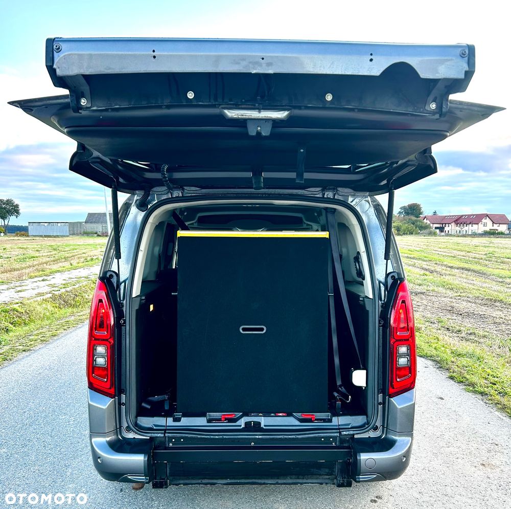 Toyota Proace City Verso 1.5 D-4D L1 Team Deutschland - 7