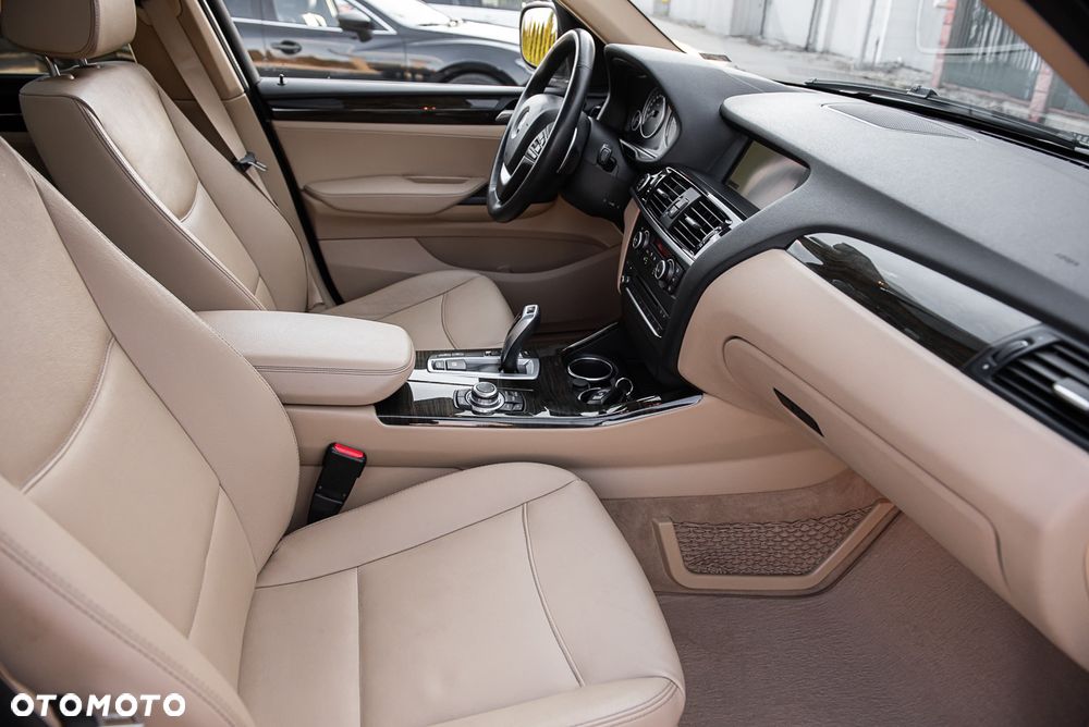 BMW X3 xDrive20d Blue Performance - 8