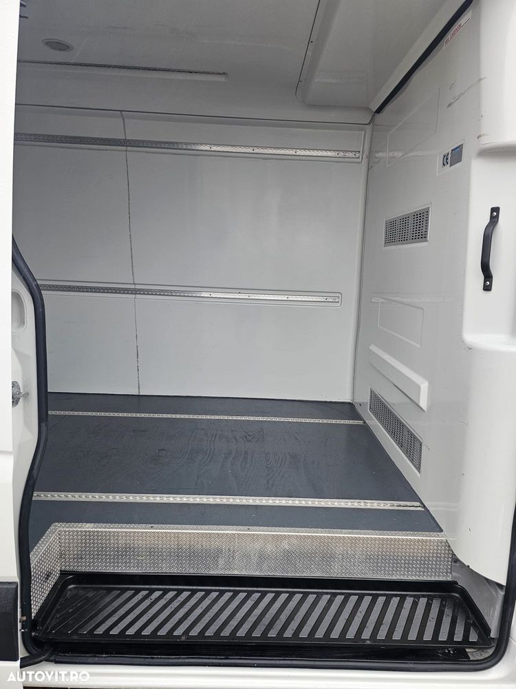 Volkswagen Crafter 2.0 TDI  An Model 2018  MAXI XXL  FRIGORIFICĂ CLIMĂ - 3