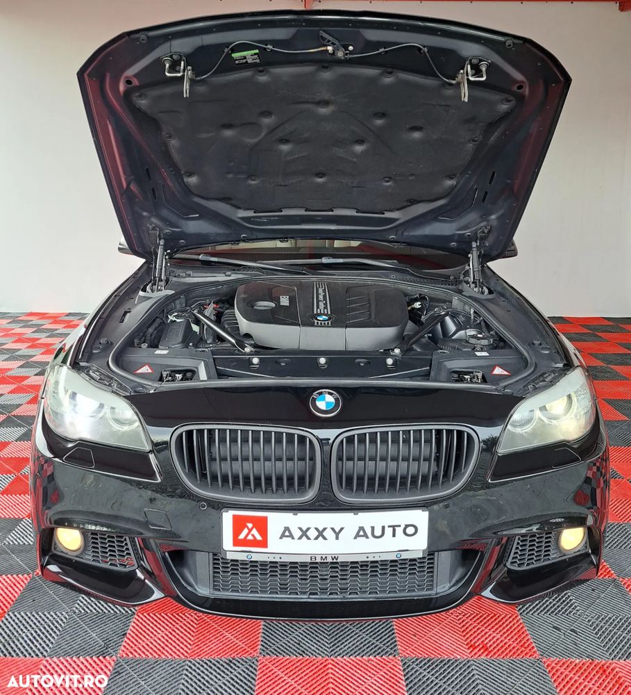 BMW Seria 5 525d xDrive Sport-Aut. - 38