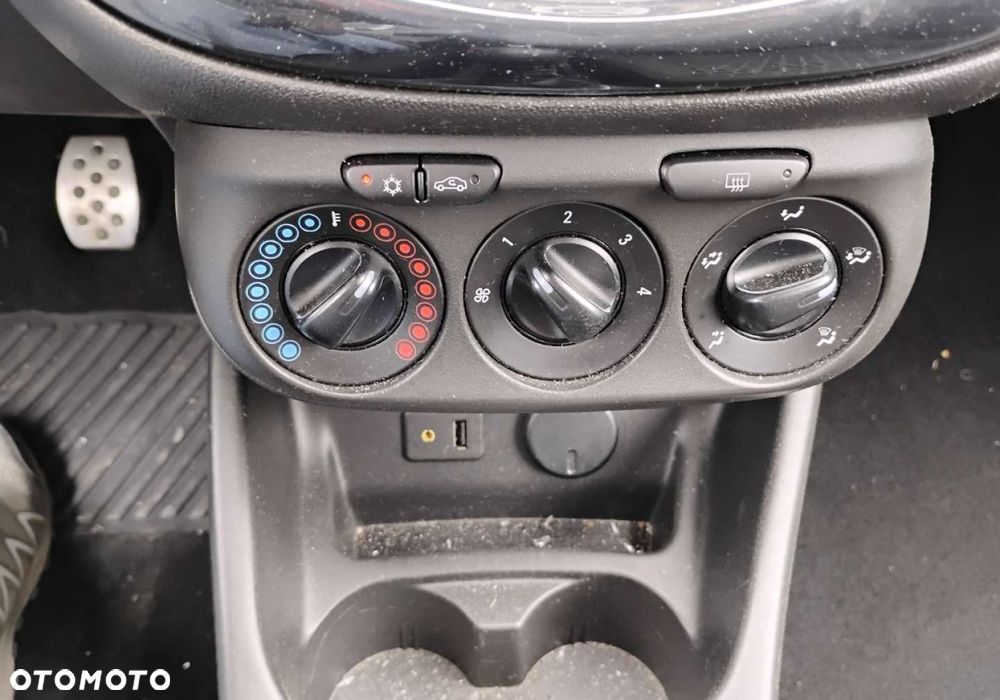Opel Corsa - 17
