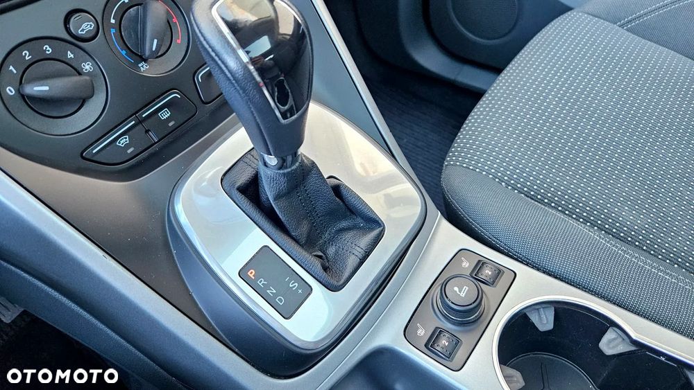 Ford C-MAX 2.0 TDCi Titanium - 14