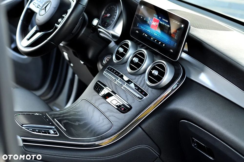 Mercedes-Benz GLC 220 d 4Matic 9G-TRONIC Edition Avantgarde - 32