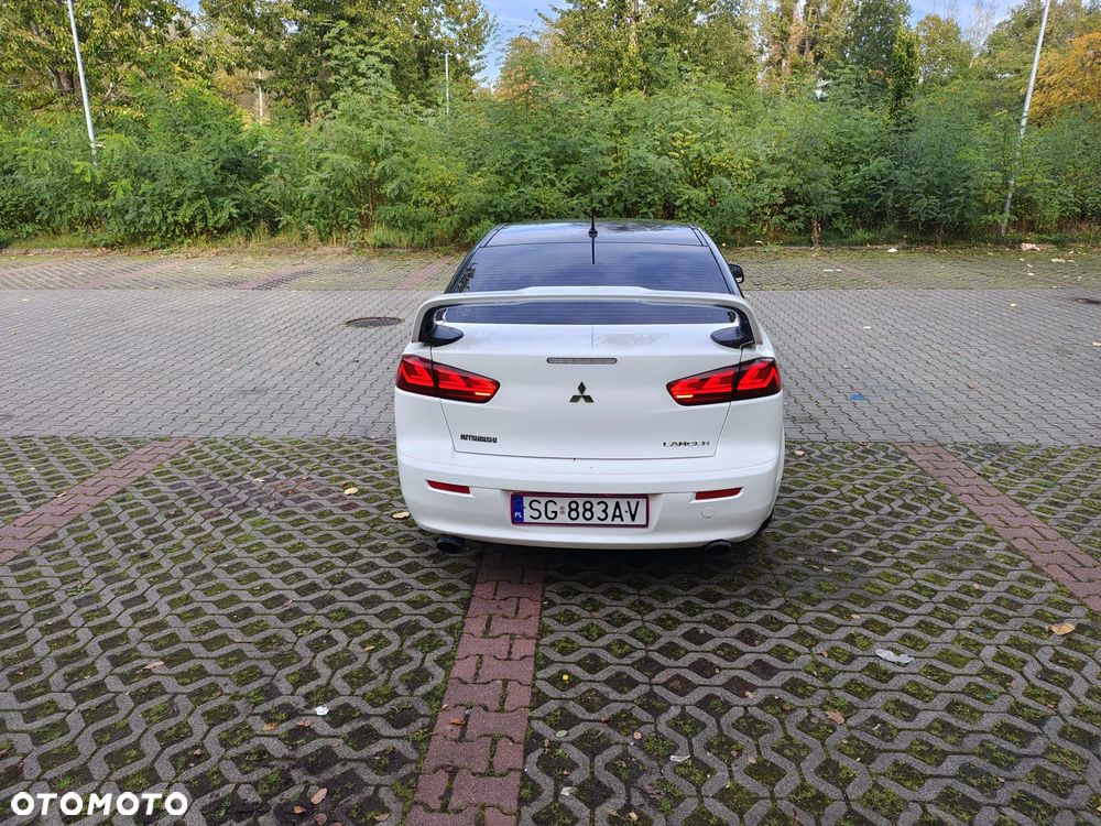 Mitsubishi Lancer - 6
