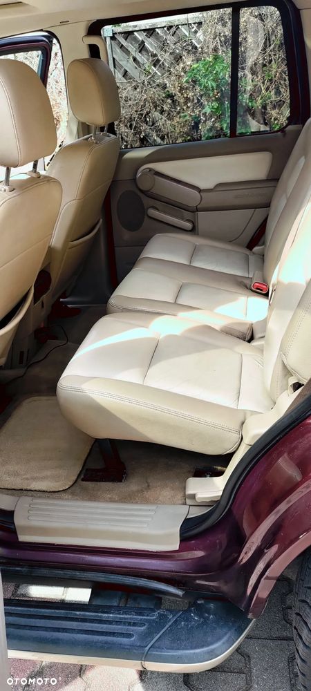 Ford Explorer 4.0 4WD - 21