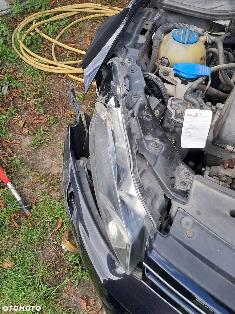 Volkswagen Golf 1.4 Comfortline - 6