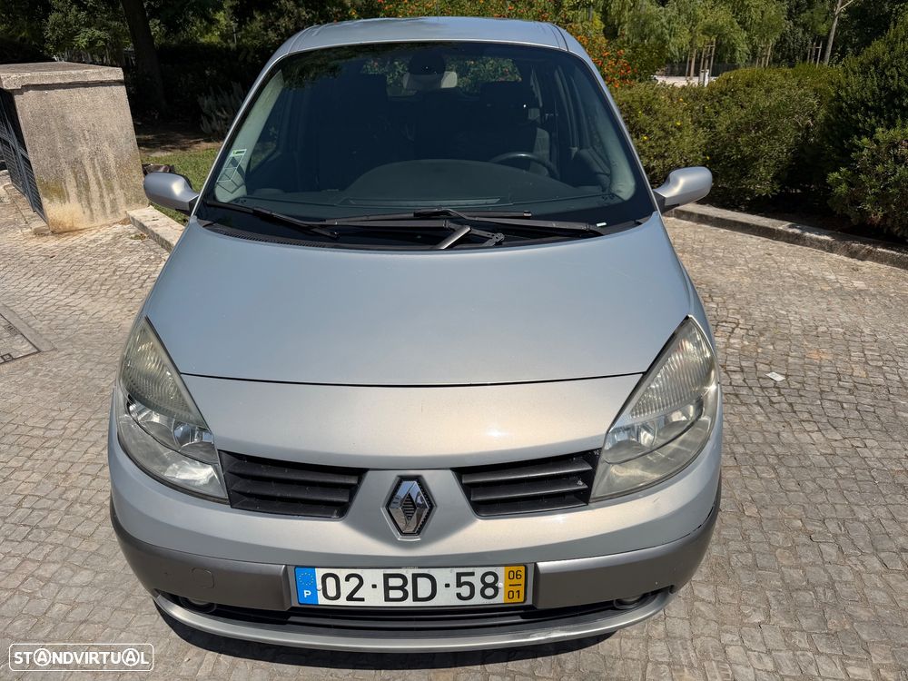 Renault Scénic 1.5 dCi Dynamique - 9
