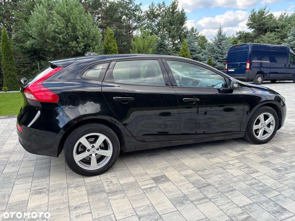 Volvo V40 D2 Kinetic - 8