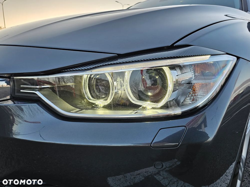 BMW Seria 3 320d Blue Performance Luxury Line - 36