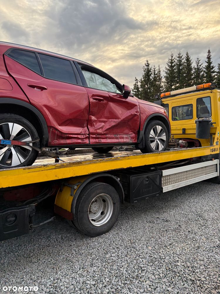 Volvo XC 40 - 11