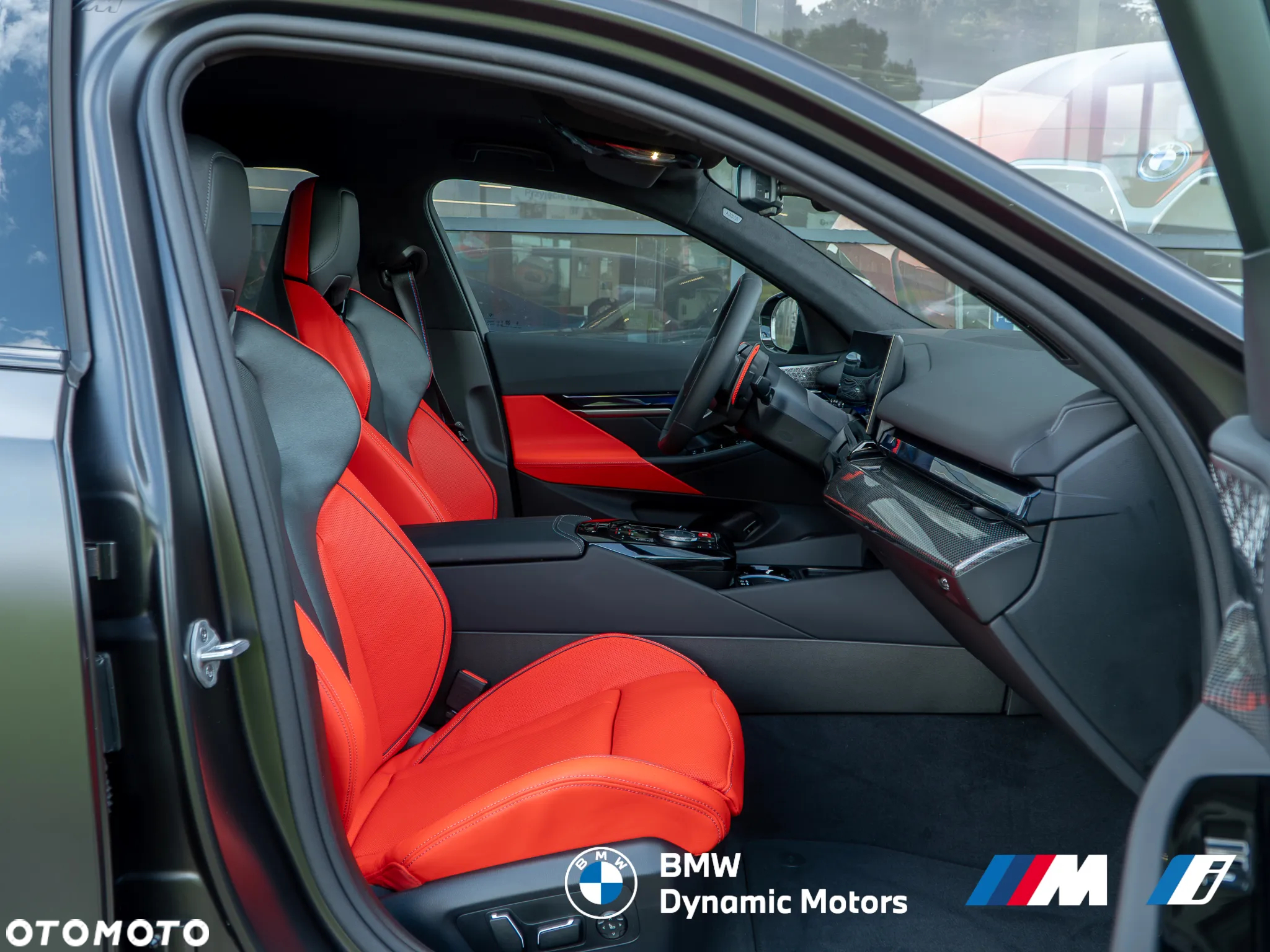 BMW M5 xDrive - 21