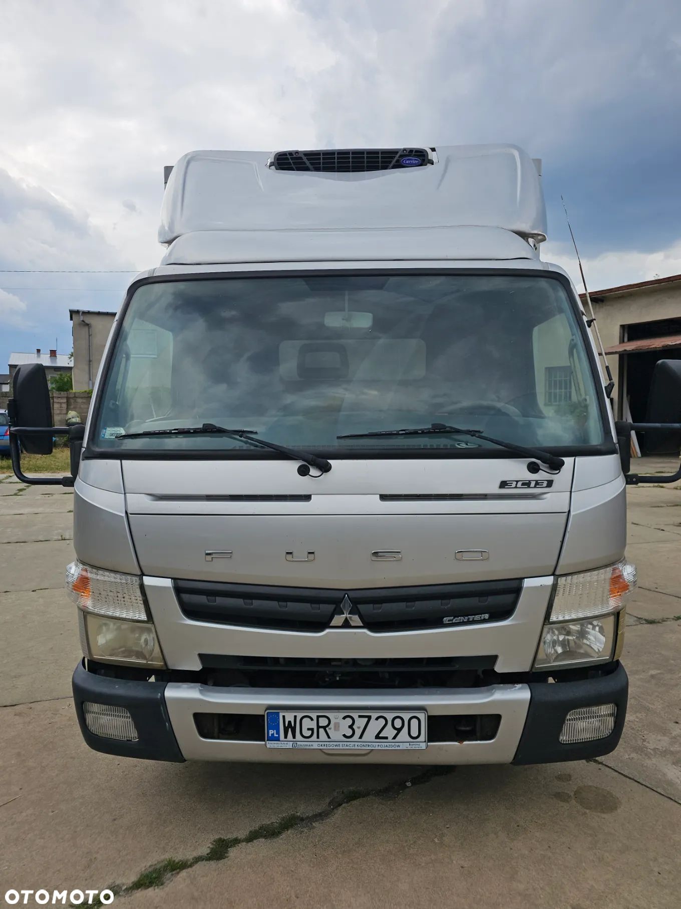 Mitsubishi Canter - 1