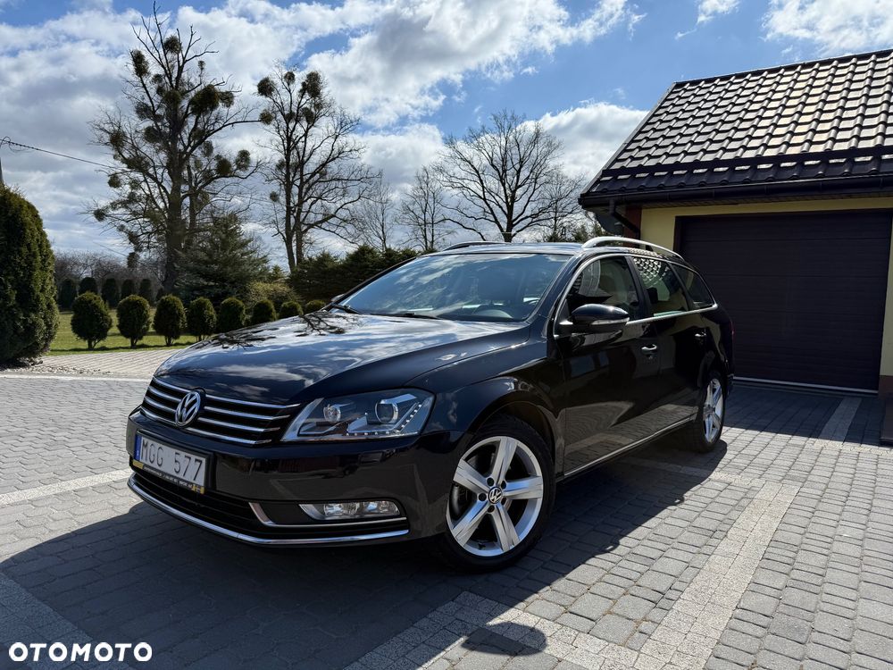 Volkswagen Passat 2.0 TDI DPF Sportline DSG - 1